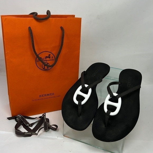 Hermes Sz 39/9 Rubber Flip Flops Black White - Picture 1 of 9